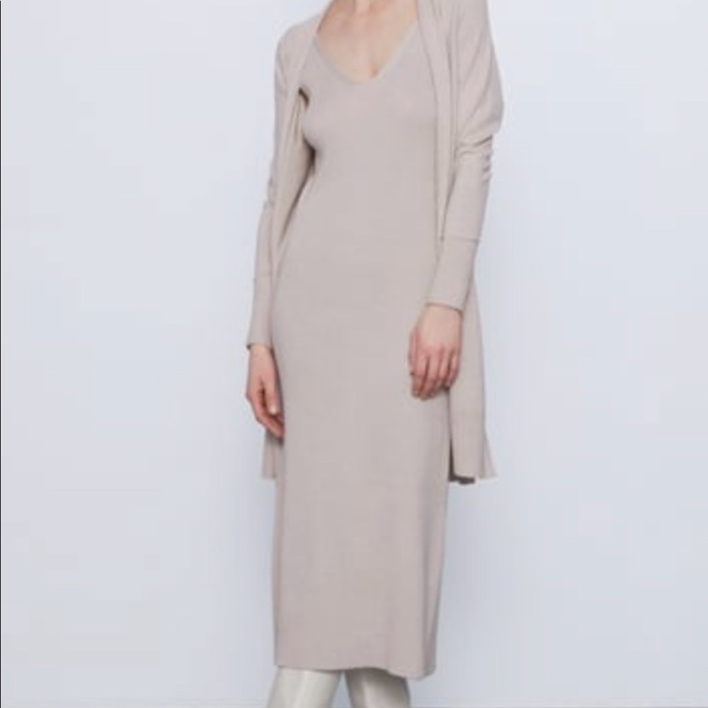 [New w/o Tag] Ribbed Knit Dress